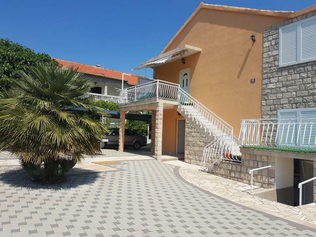 Apartments Alma Orebić Εξωτερικό φωτογραφία