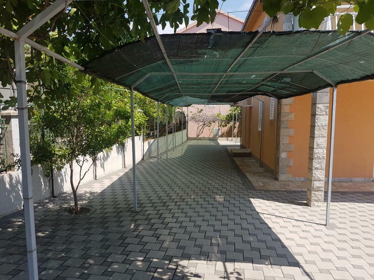 Apartments Alma Orebić Εξωτερικό φωτογραφία