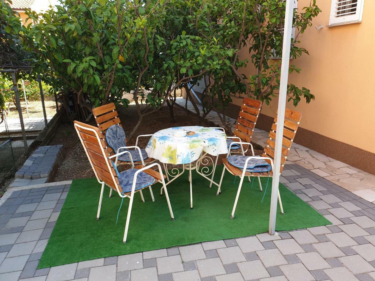 Apartments Alma Orebić Εξωτερικό φωτογραφία